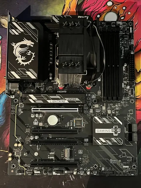MSI AM5 B850 Gaming Pro + Ryzen 5 7600 + кулер - Наушники в Кемерово