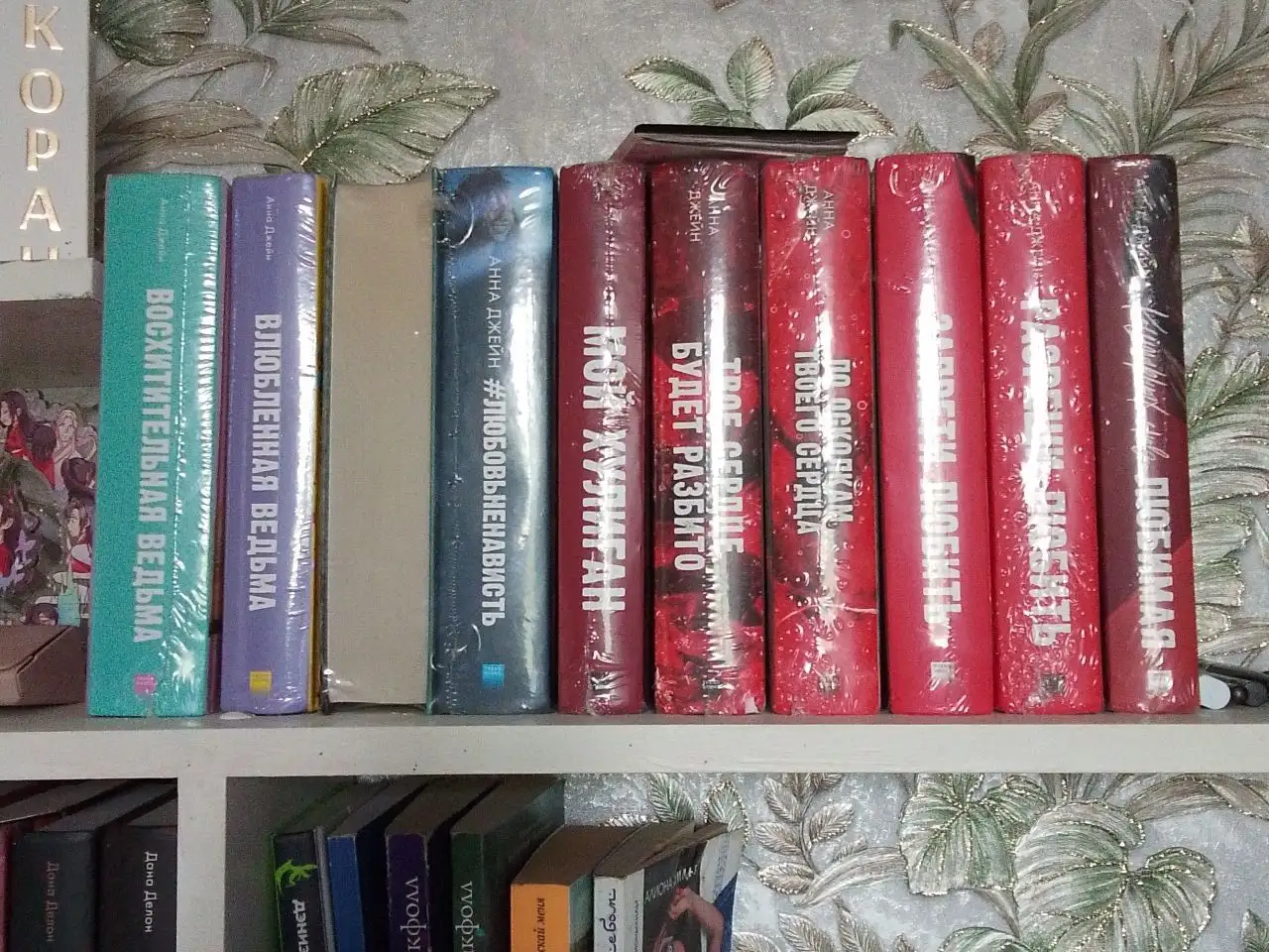 Продам книги - Барахолка в Кемерово