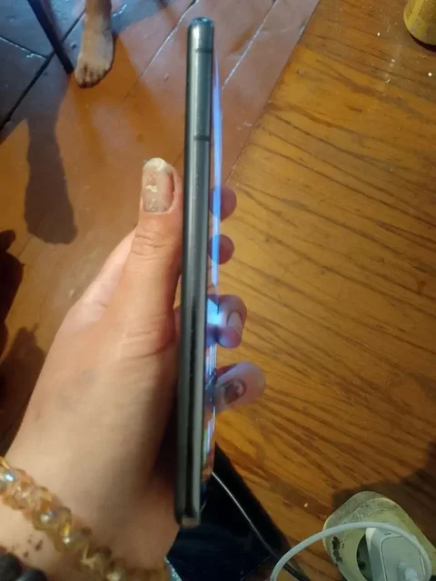 Samsung A23 128 ГБ - Наушники в Кемерово