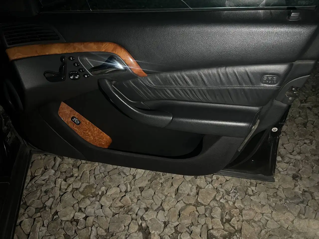 Продам W220 4.3 V8 - Легковые автомобили (Авто) в Саратов