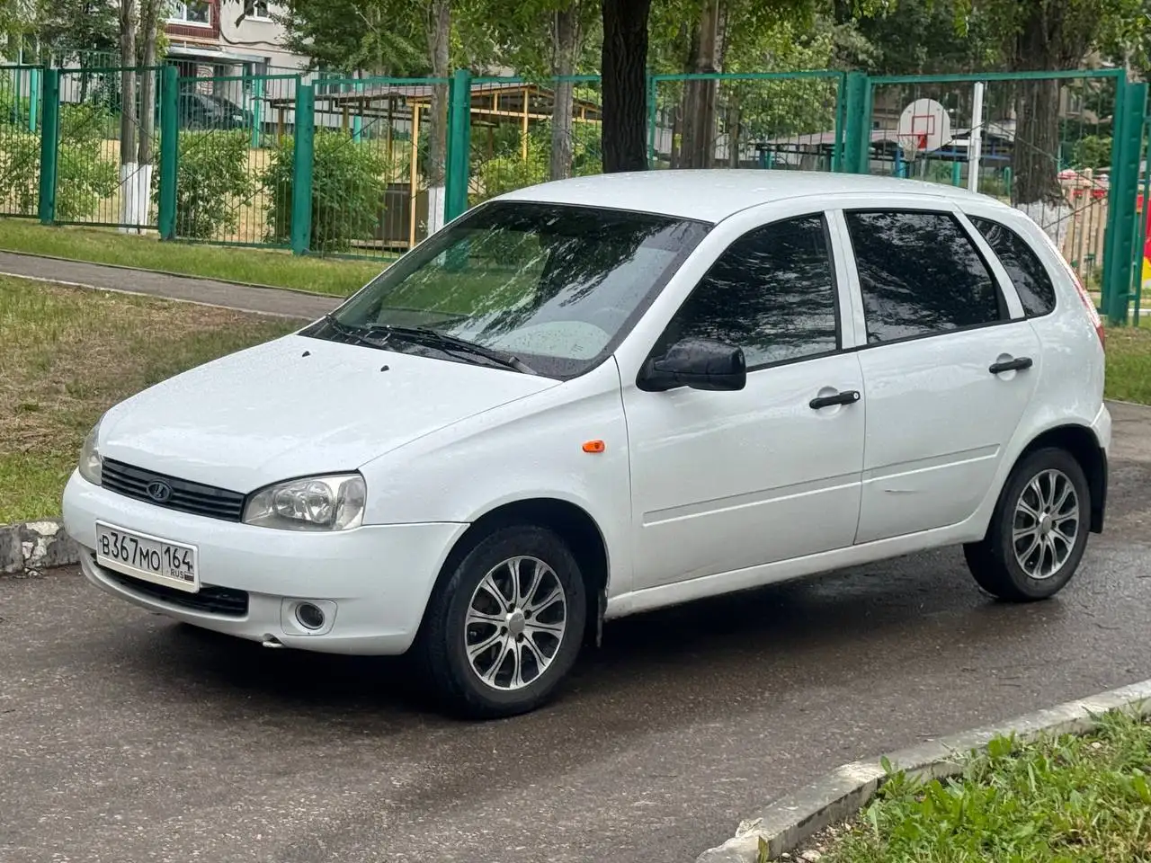 Lada Kalina 1.6 МТ 8кл 2009 - Легковые автомобили (Авто) в Саратов