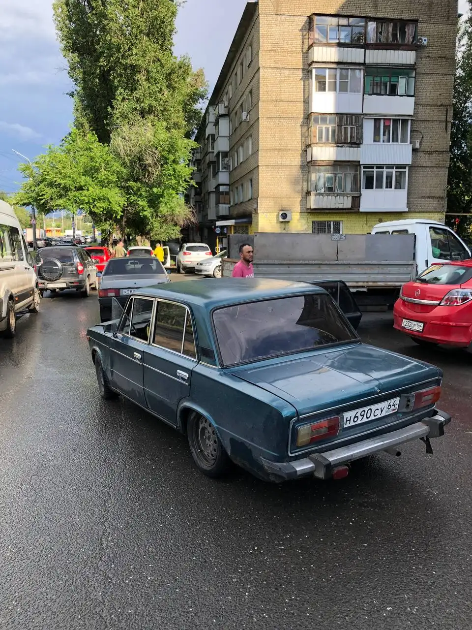 Продажа автомобиля - Авто в Саратов