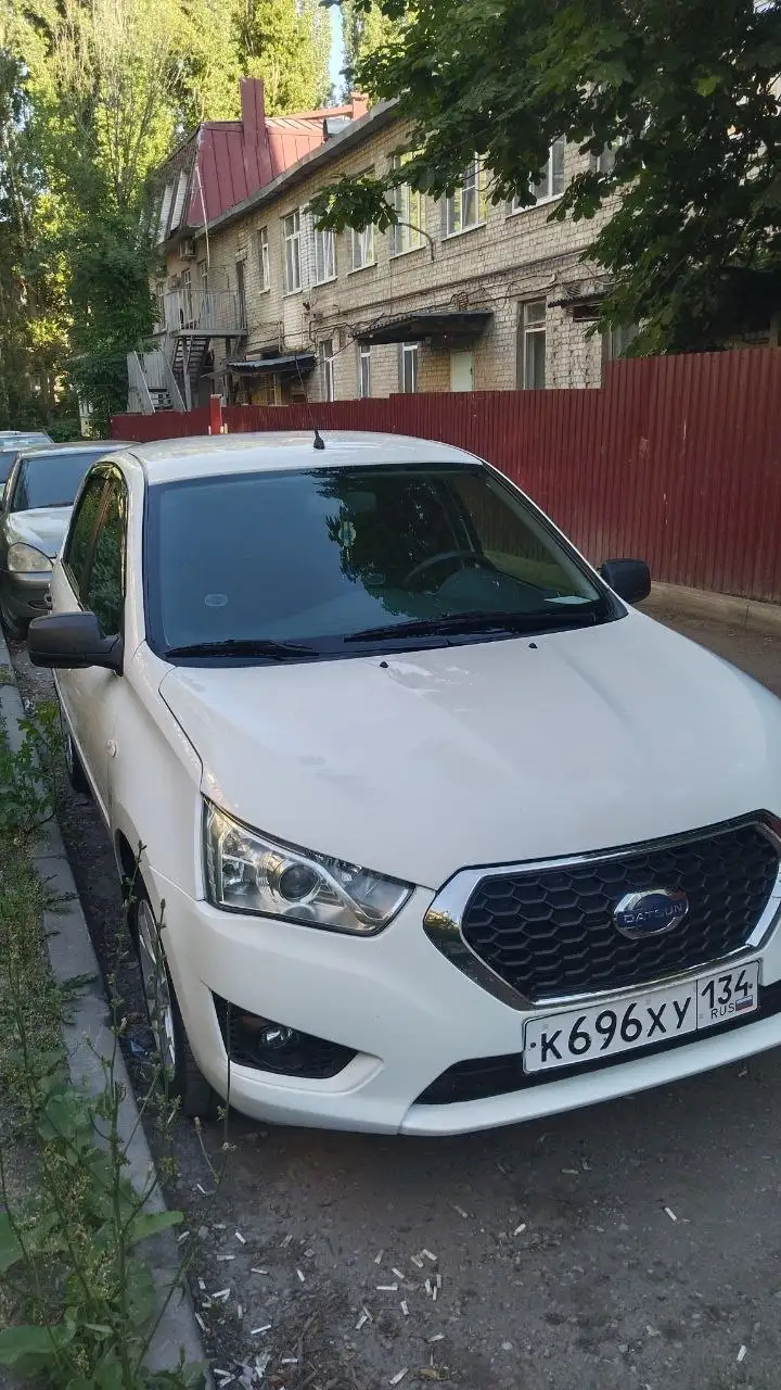 Toyota или другая иномарка 2015 года за 570к - Легковые автомобили (Авто) в Саратов