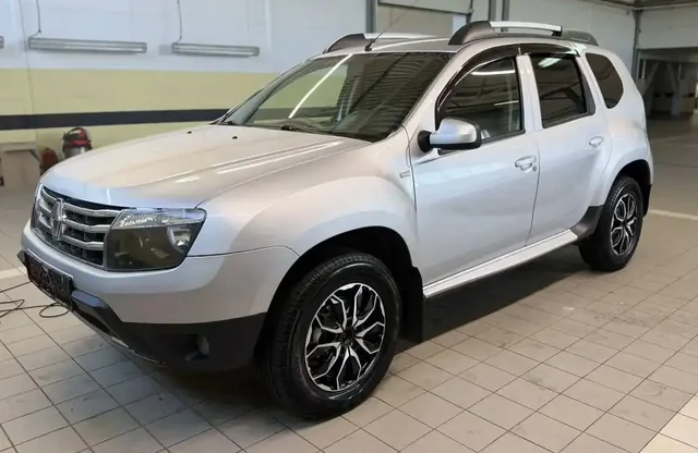 Продам Renault Duster 2012 - частное объявление в Саратов