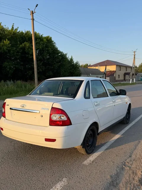 Продажа Priora 2011 года - Запчасти в Саратов