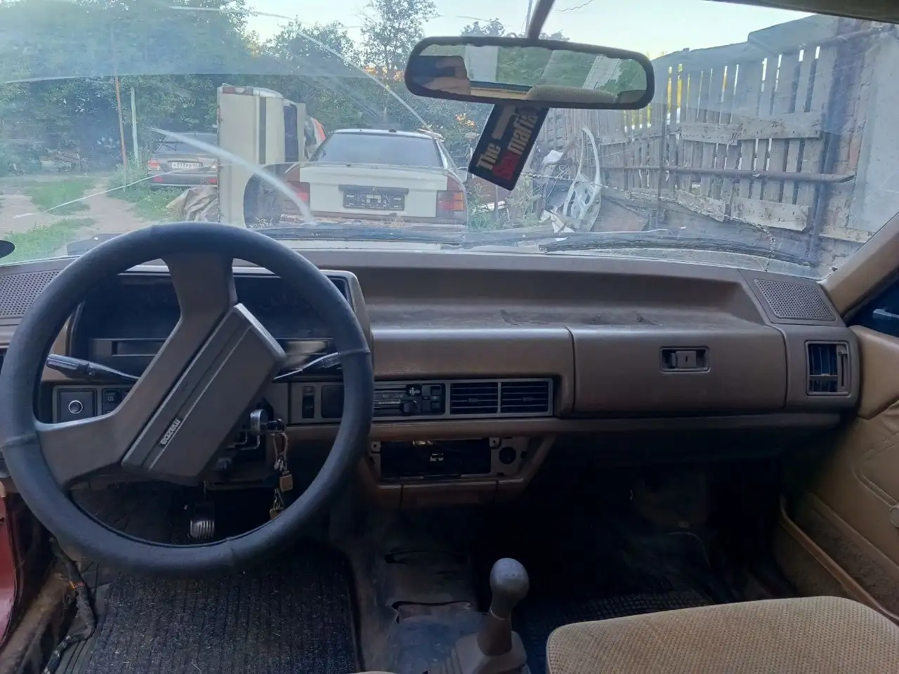 Мазда 626 1985 года на запчасти - Запчасти и автотовары (Авто) в Энгельс