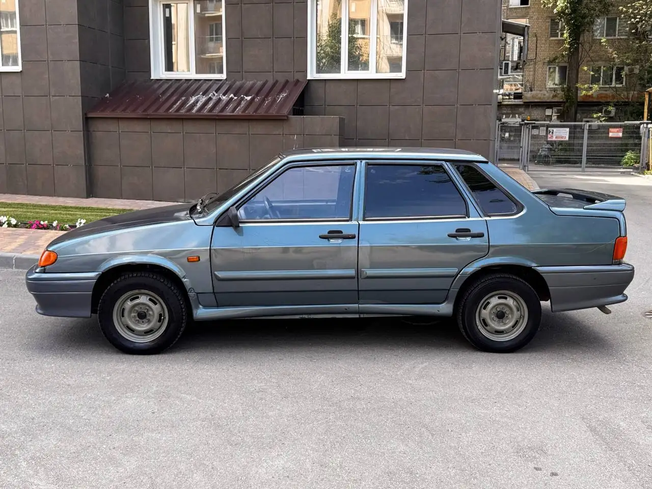 Toyota Camry 2115 в отличном техническом состоянии - Легковые автомобили (Авто) в Саратов
