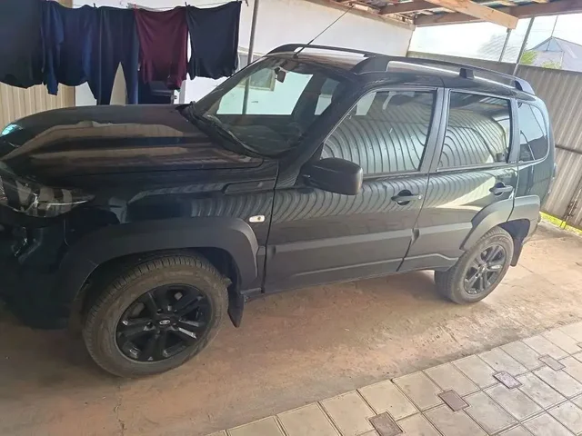 Продажа Нива Тревел и Toyota RAV4 - Мотоциклы в Саратов