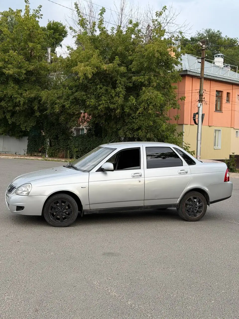 Продам авто 2012 года с кондиционером - Авто в Саратов