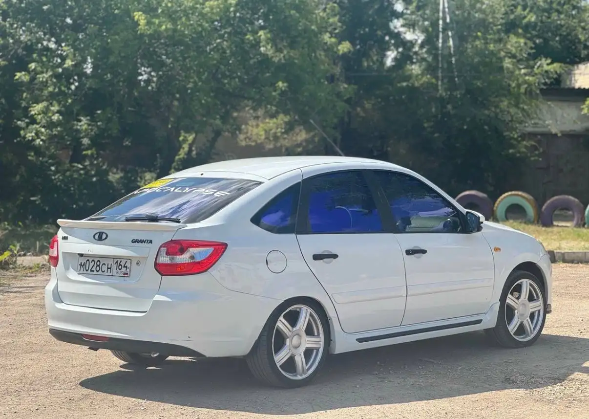 15 год без вложений - Автомобили (Авто) в Саратов