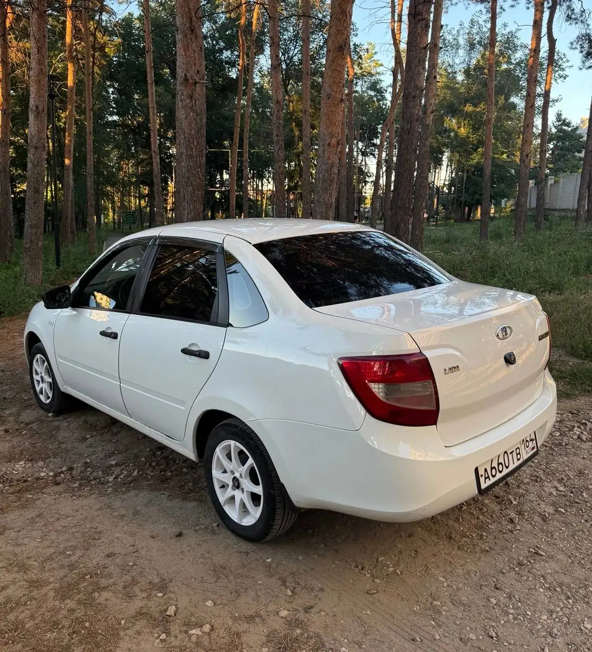 Lada Granta 2017 на метане - Легковые автомобили (Авто) в Саратов