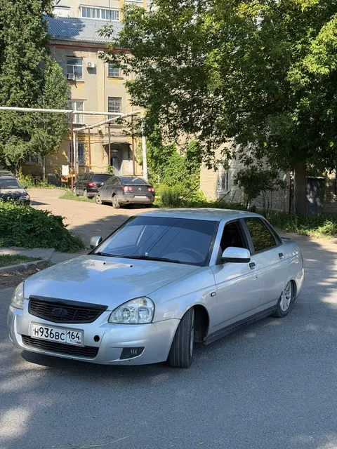 Продам авто 2008 года с выхлопом, вложения 60 тысяч - Мотоциклы в Саратов