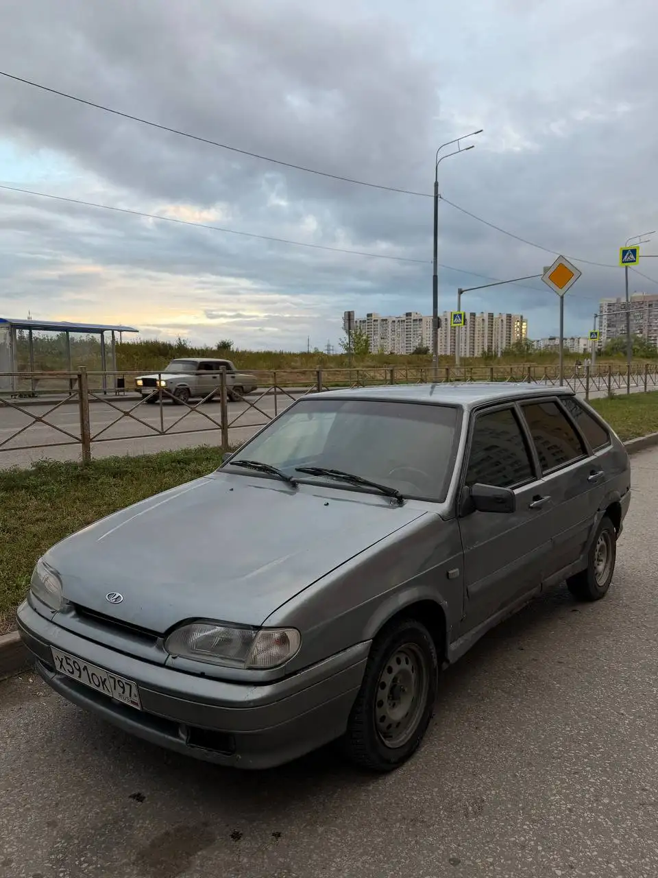 Автомобиль 7 лет, на ходу - Легковые автомобили (Авто) в Саратов