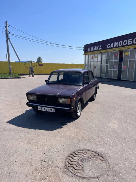 Продаю ВАЗ 2107 2003 года, карбюратор, торг - частное объявление в Саратов