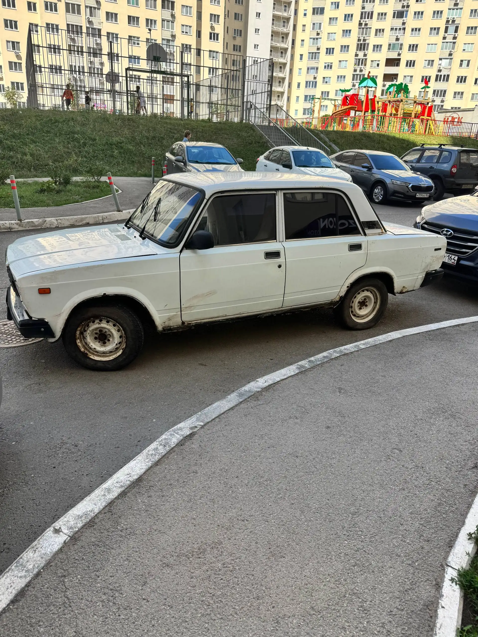 Автомобиль 2004 года, карбюратор, на учете - Легковые автомобили (Авто) в Саратов