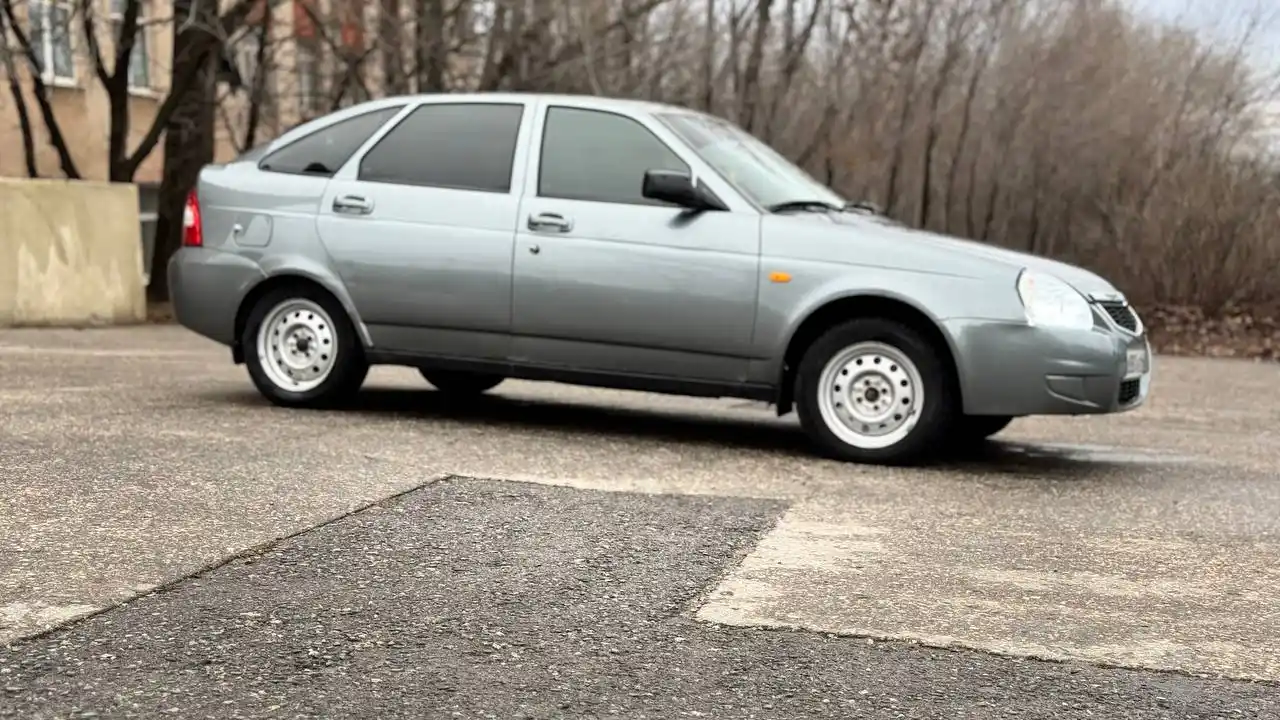 Авто 2008 года Люкс