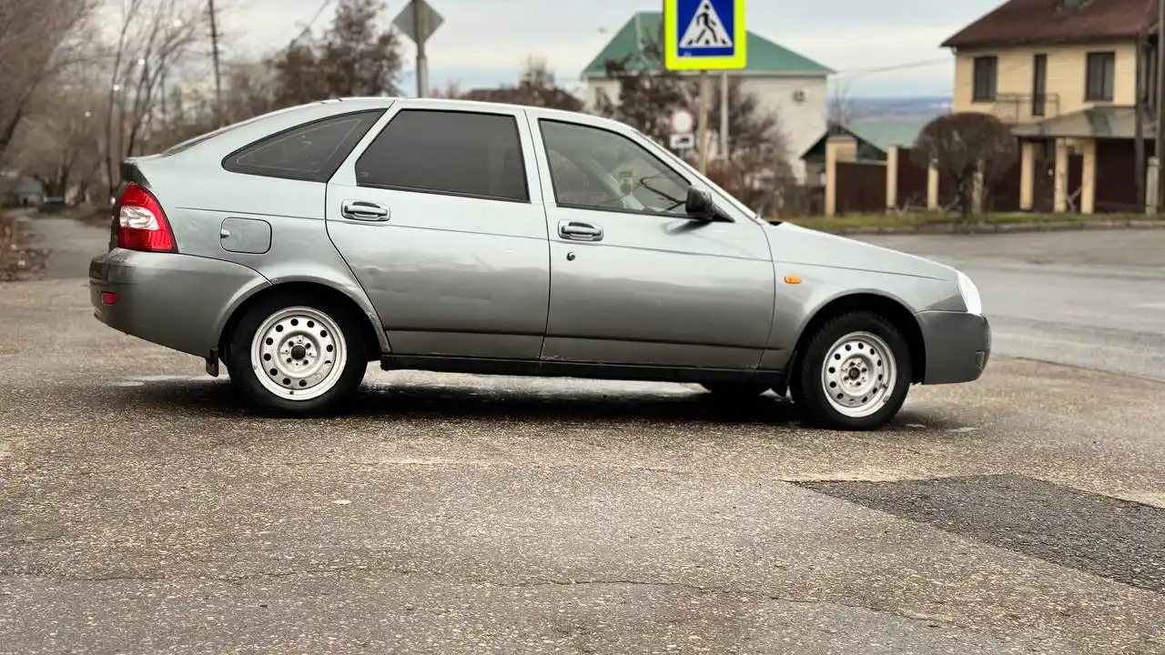 Авто 2008 года Люкс