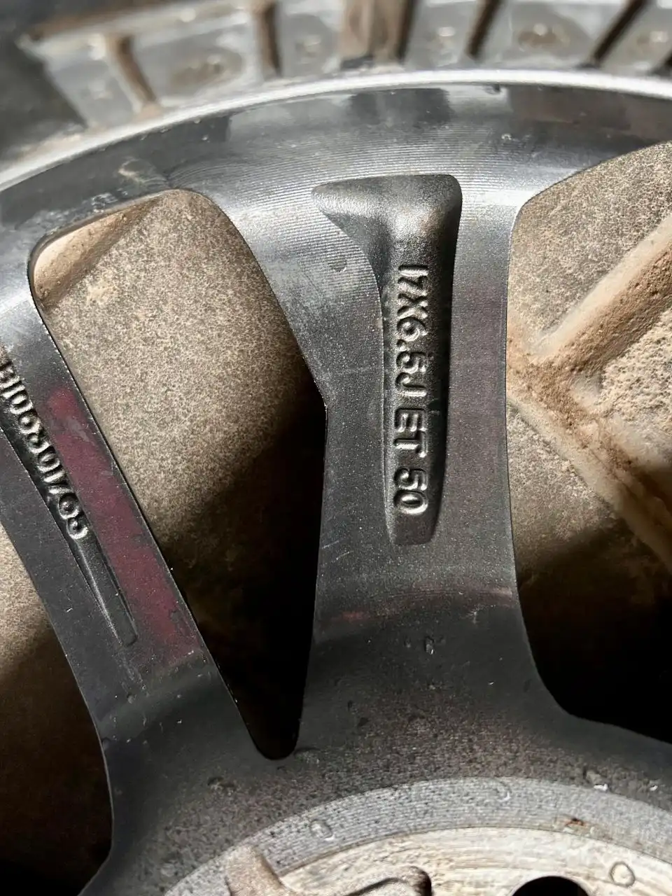 Диски литые на Geely