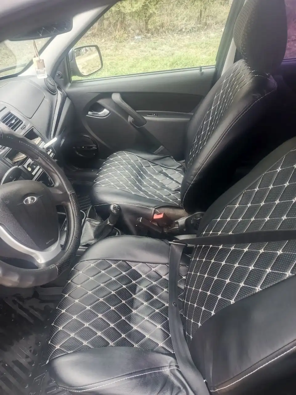 Продам Ваз Калина 2013 года