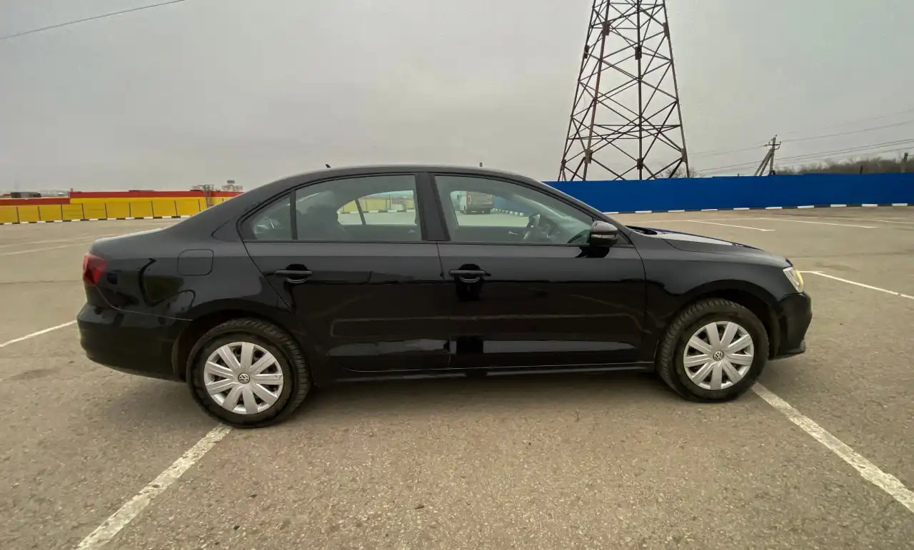 Volkswagen Jetta 2016 года