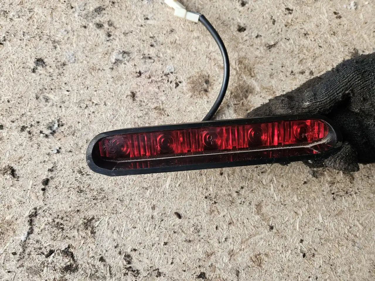 Продажа фар и стоп-сигнала на ВАЗ 2105-2107