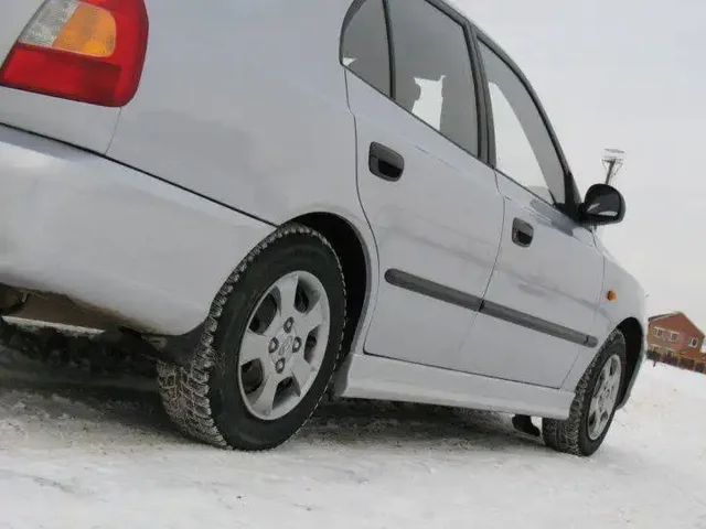 Новые, нужны кому? - Авто в Саратов