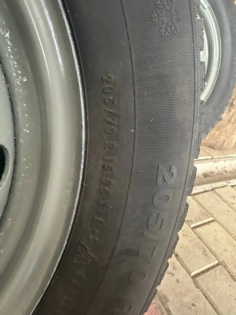 Продам колеса на Ниву