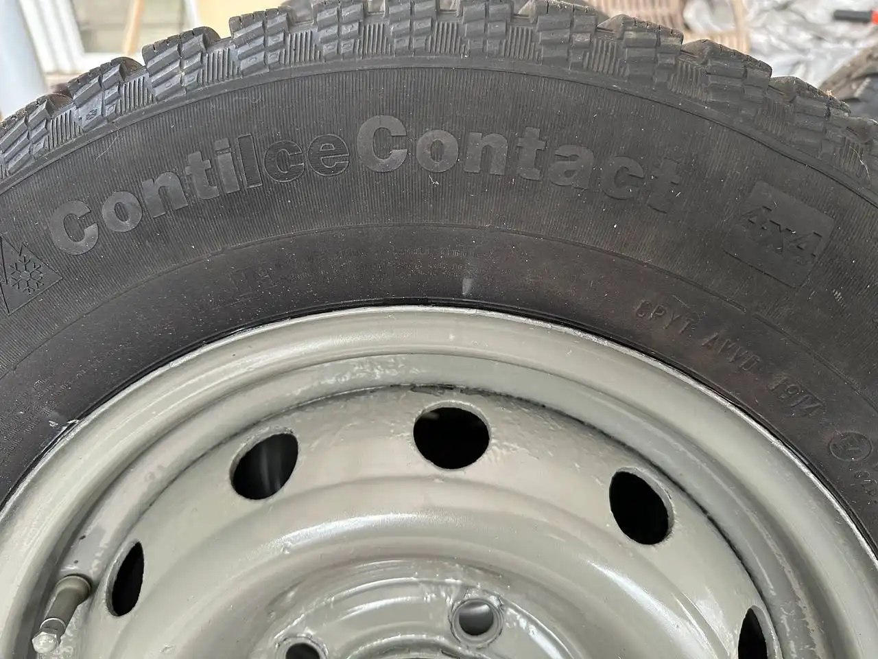 Продам колеса на Ниву