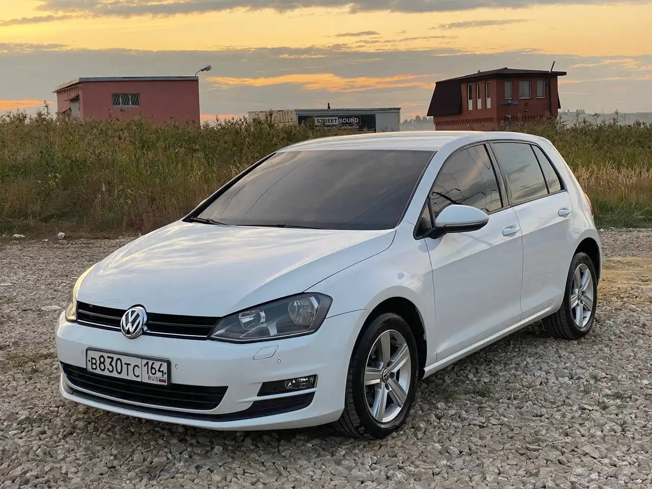 Продажа Volkswagen Golf 1.4 DSG