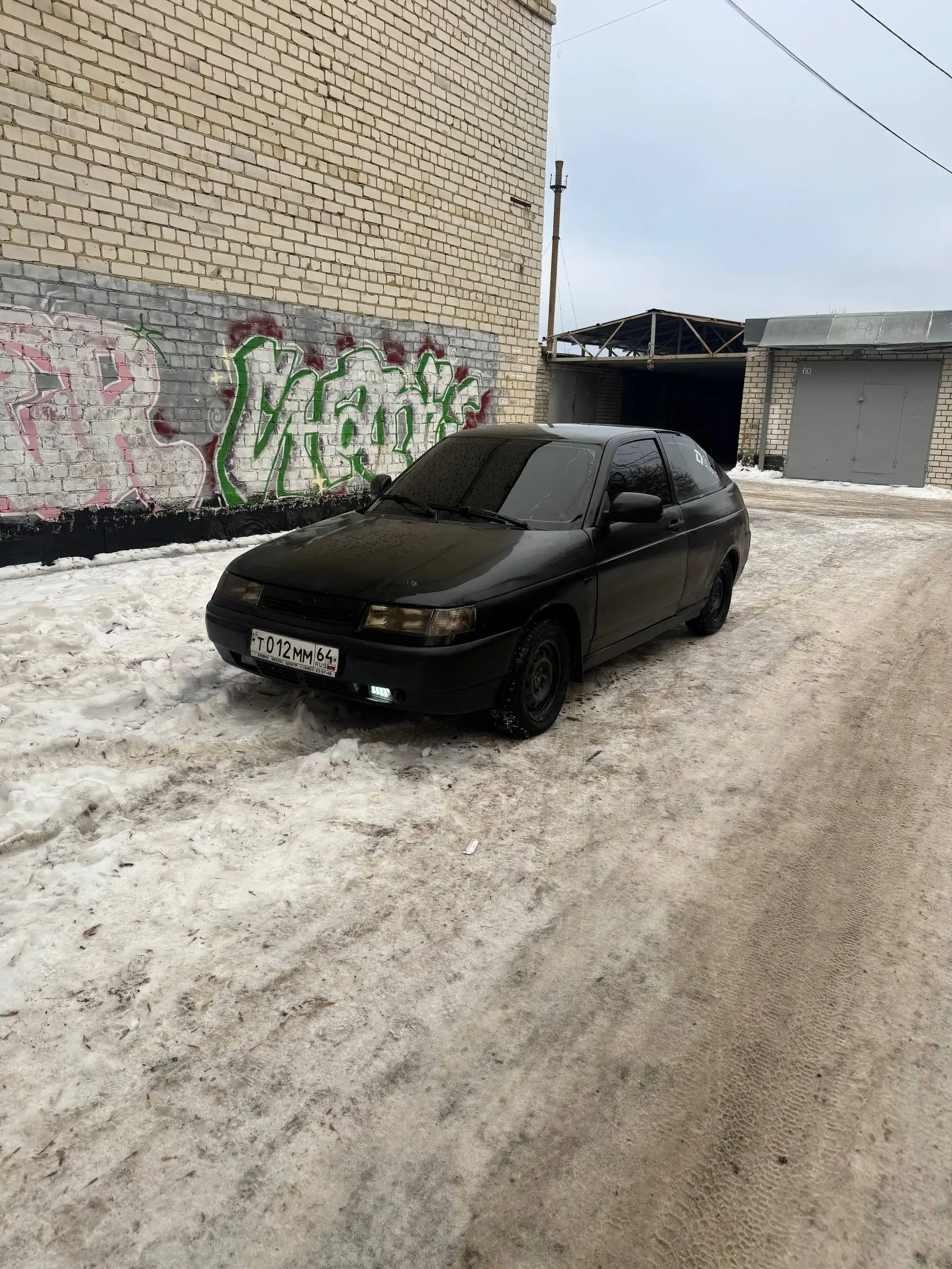 Продажа автомобиля 2008 года с номерами 012 в подарок