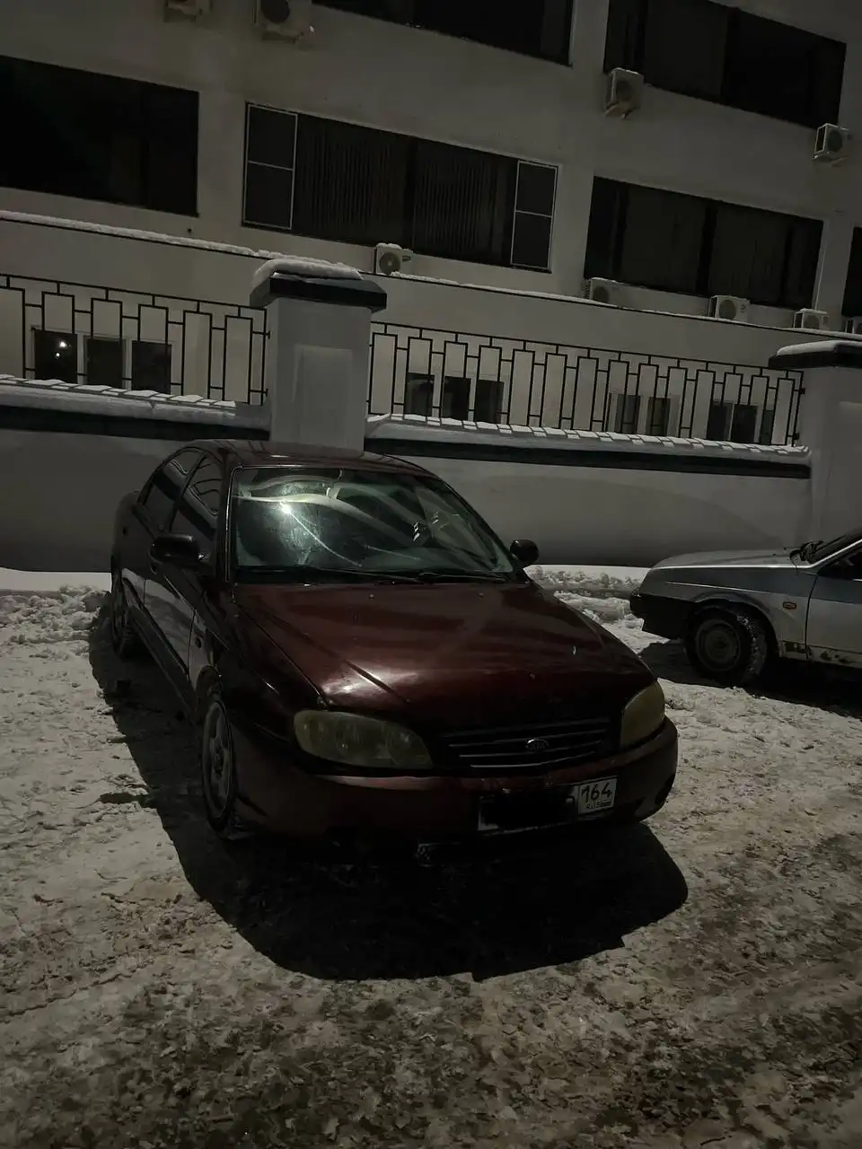 Продам автомобиль 2006 года