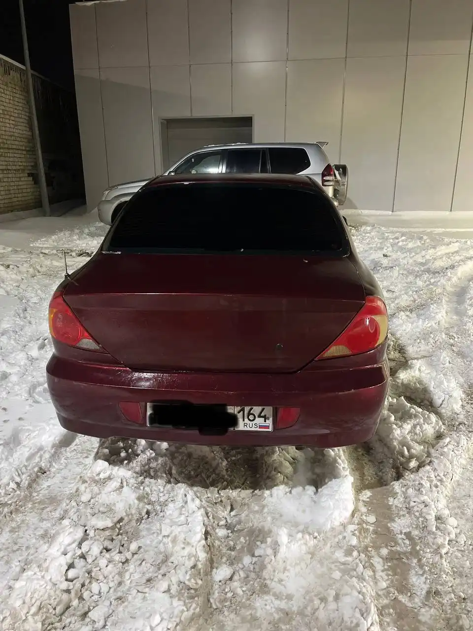 Продам автомобиль 2006 года