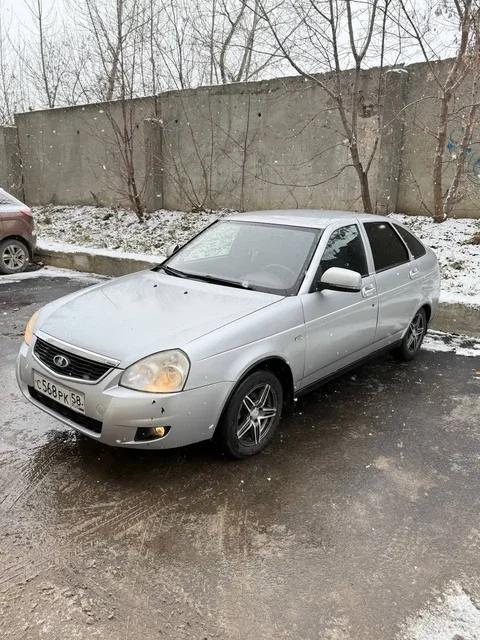 Lada Priora 8 лет с ЭУР и АБС - Авторынок в Саратов