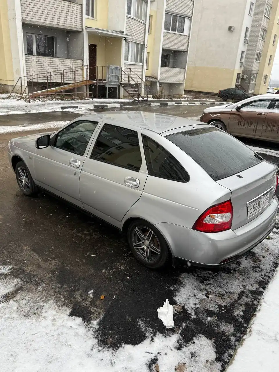 Lada Priora 8 лет с ЭУР и АБС - Легковые автомобили (Авто) в Саратов
