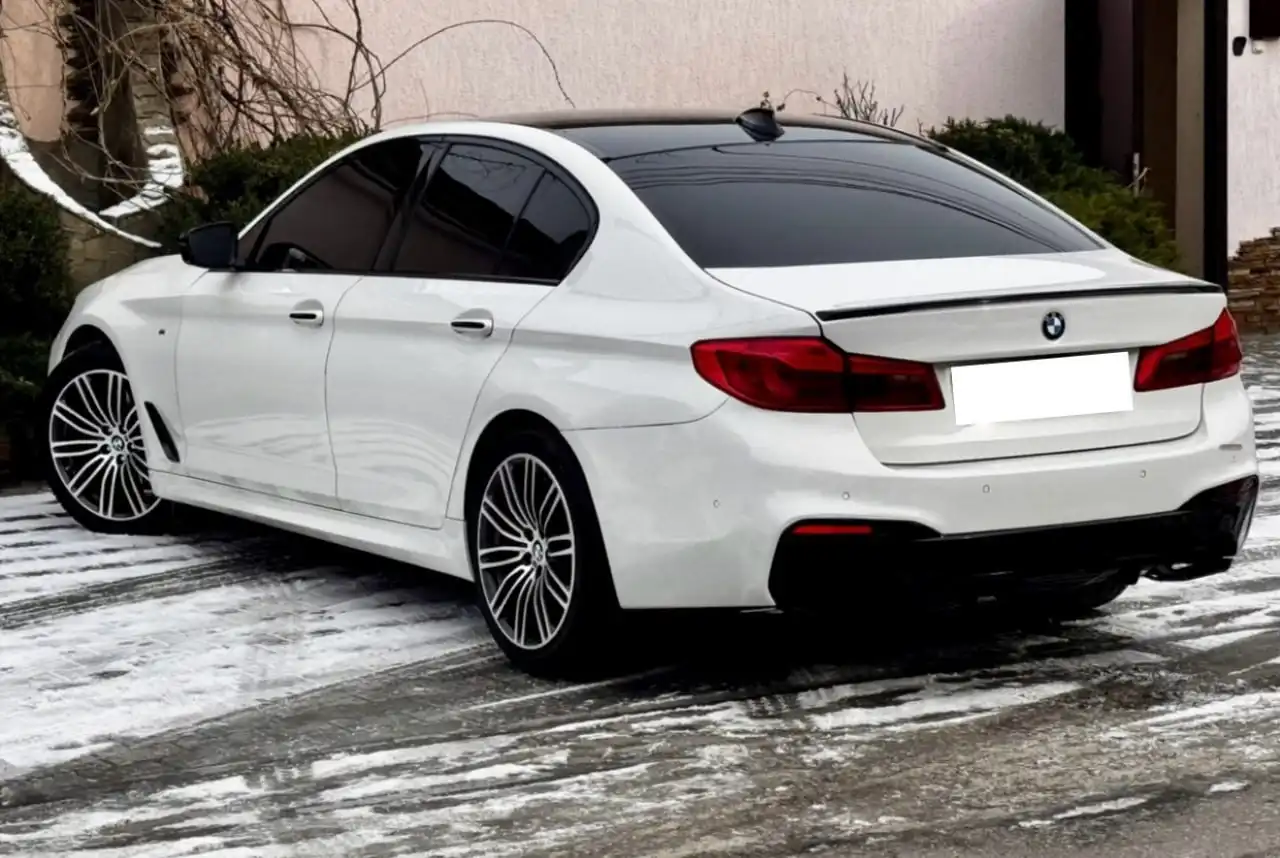 Продается BMW 5 Series 2017 года (G30) 530i xDrive с M Package - Авто в Саратов