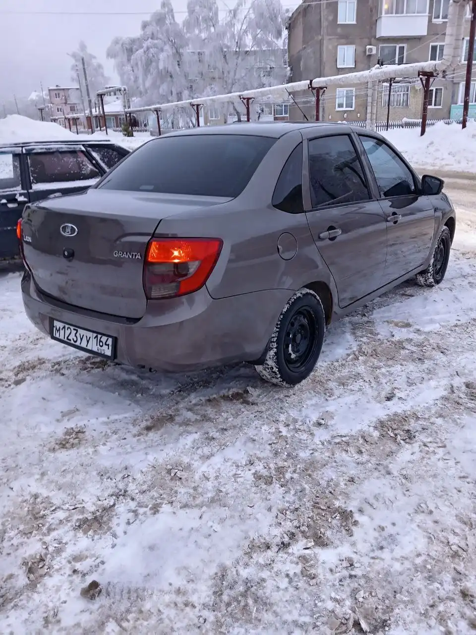 Продам Lada Granta 2015 года с кондиционером и магнитолой - Легковые автомобили (Авто) в Базарный Карабулак