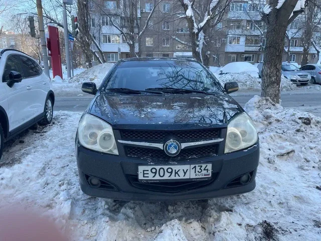 Продажа автомобиля 2013 года - Внедорожник в Саратов