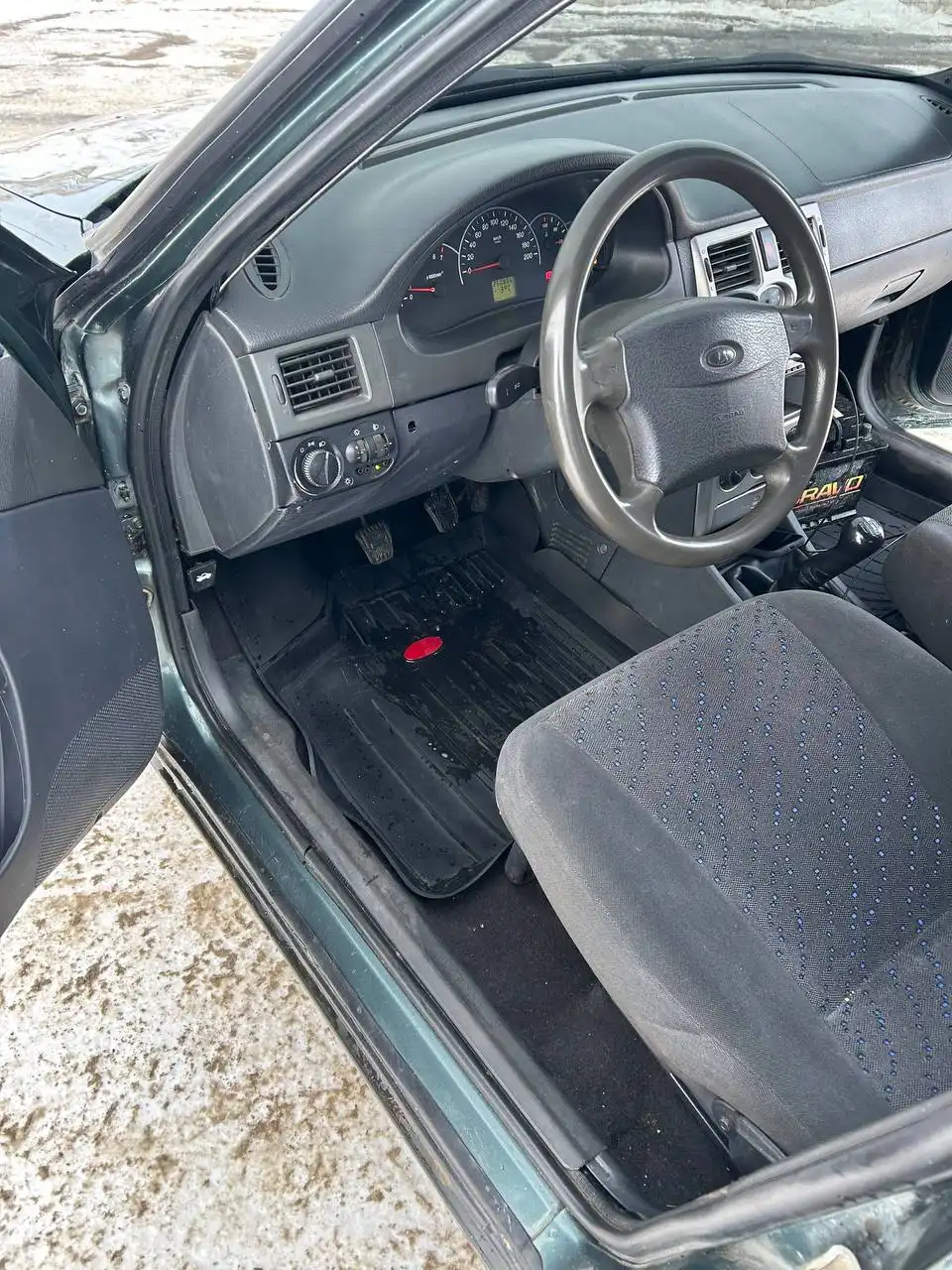 Продажа автомобиля 2009 года - Авто в Саратов