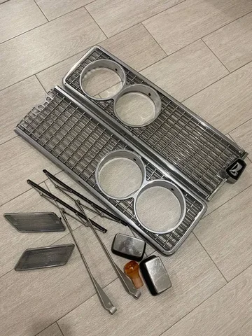 Продам оригинальный хром ВАЗ 2103 и запчасти - Грузовики в Саратов