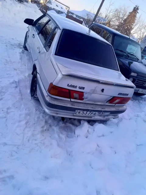 Продам автомобиль 2003 года - Грузовики в Саратов