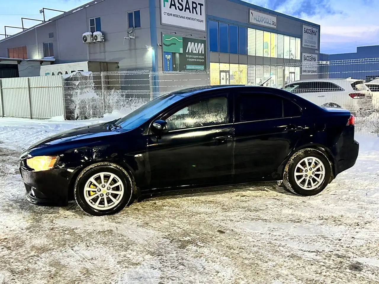 Toyota Camry 2012 рестайлинг 1.6 механика - Легковые автомобили (Авто) в Волгоград