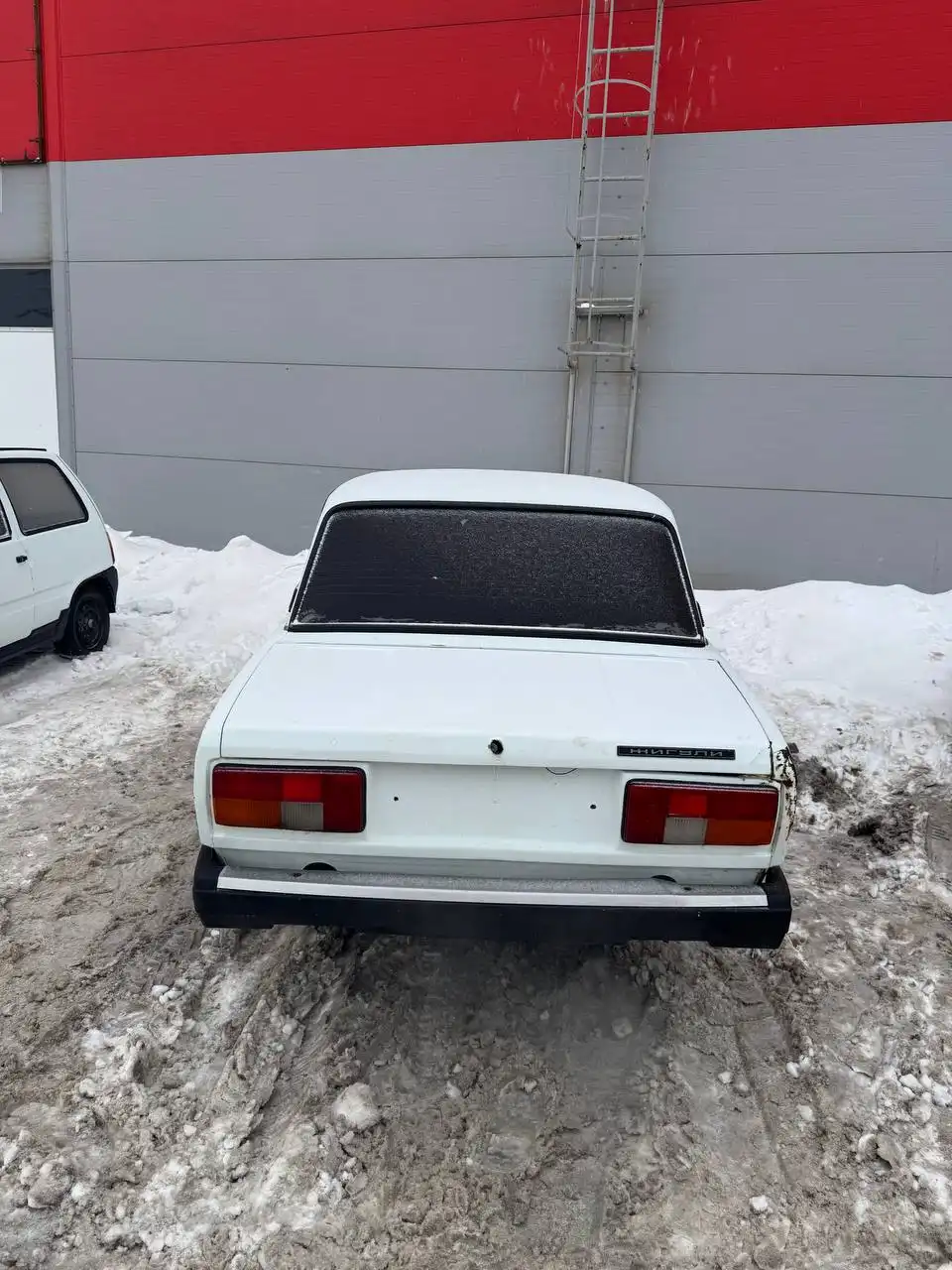 Продажа автомобиля 2003 года - Авто в Саратов