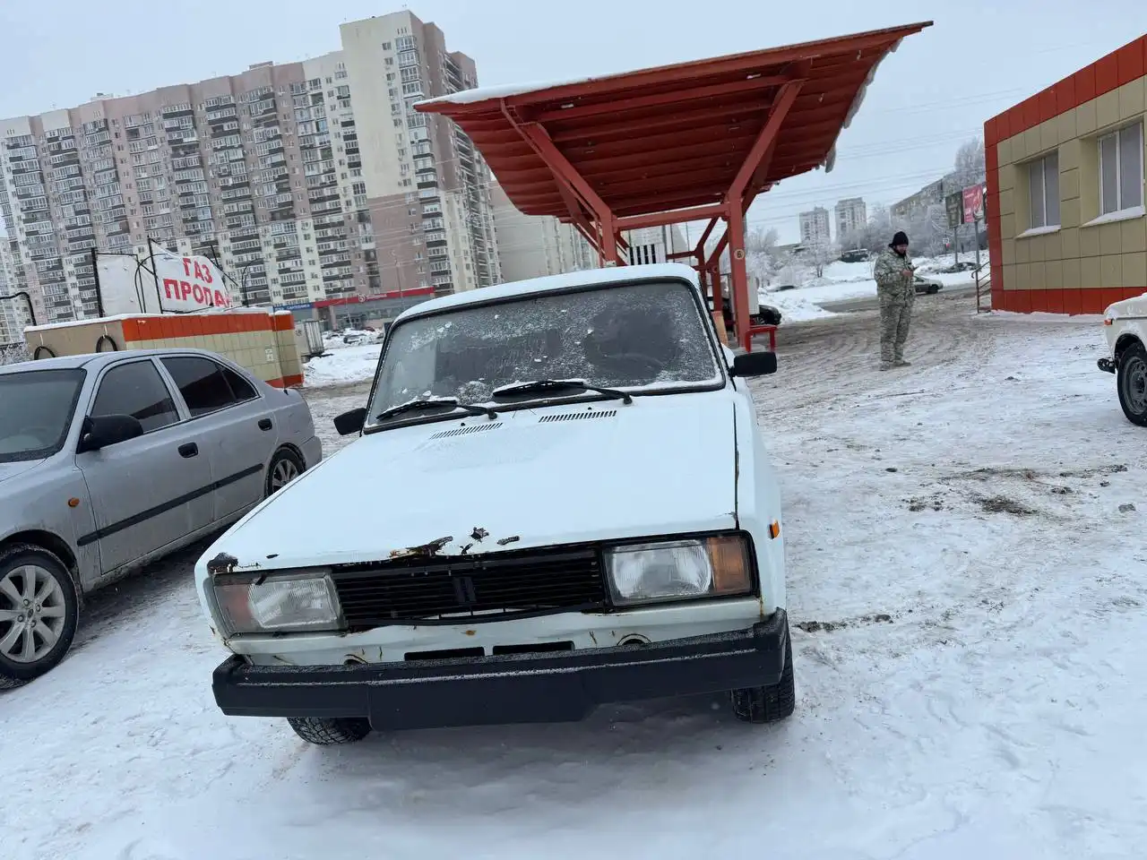 Продажа автомобиля 2003 года - Авто в Саратов