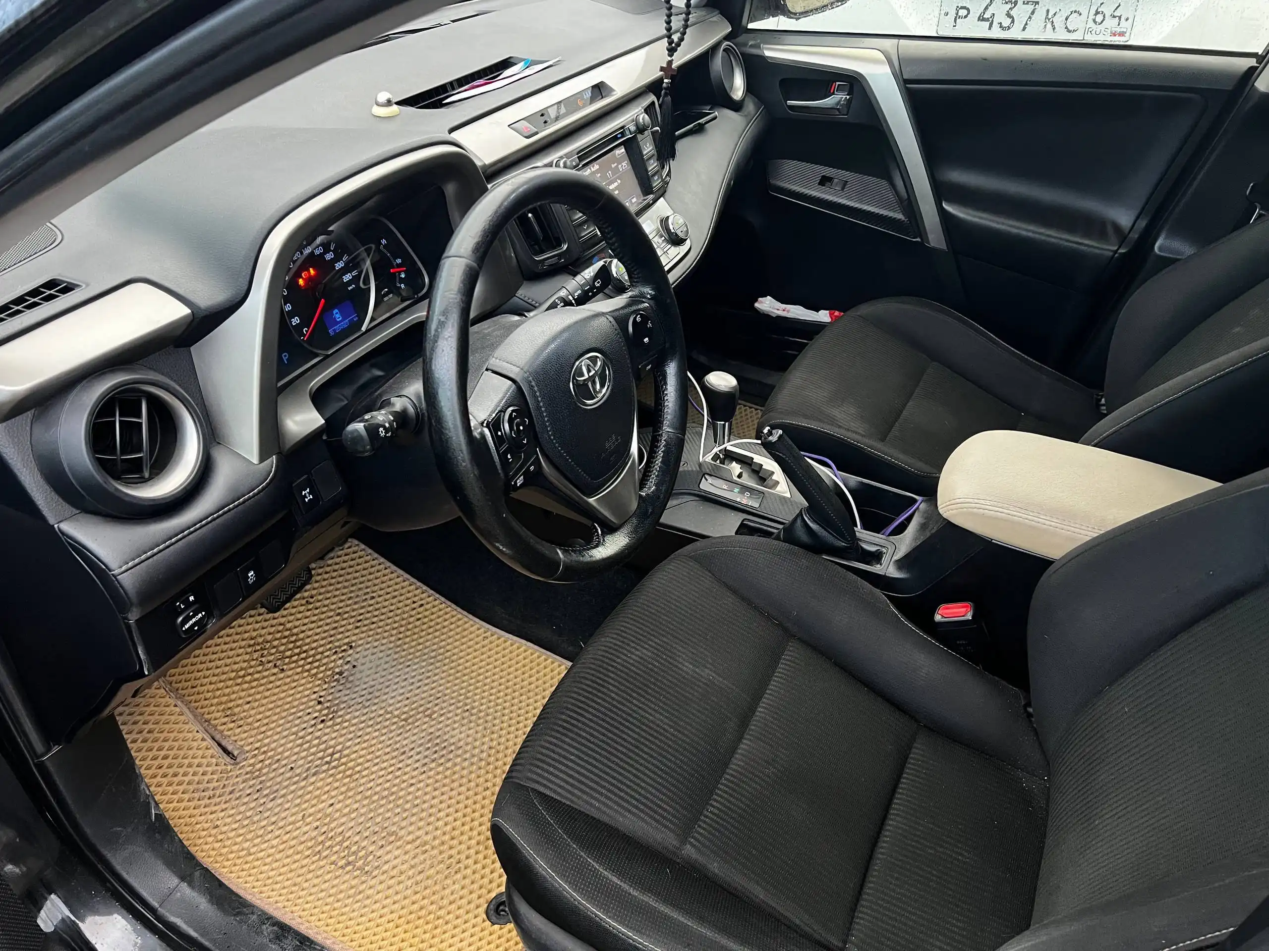 Продажа Toyota RAV4 2013 года - Легковые автомобили (Авто) в Саратов