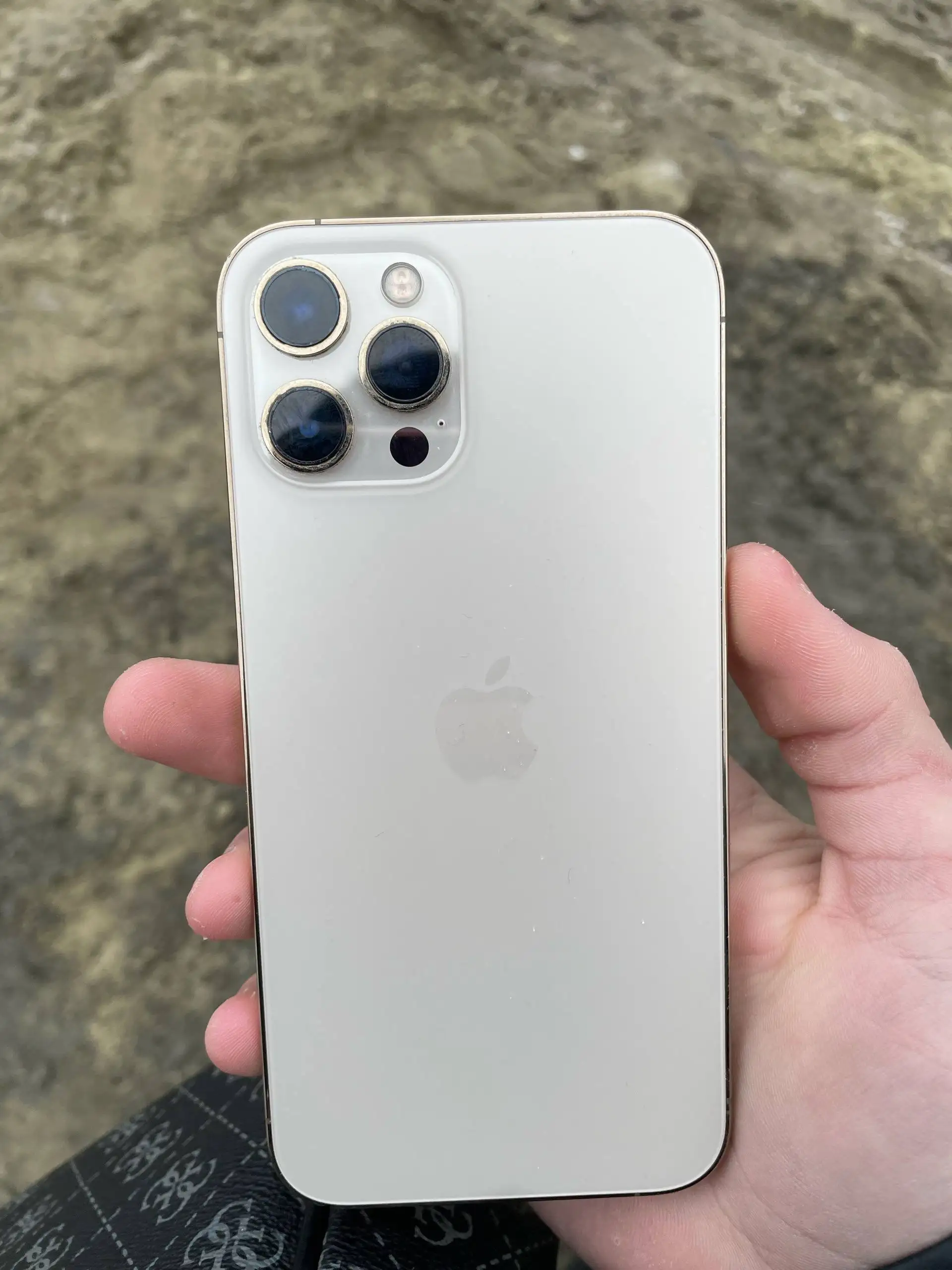 Обмен iPhone 12 Pro Max на автомобиль - Обмен (Авто) в Саратов