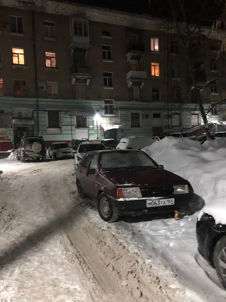 Продажа автомобиля с документами и аудиосистемой - Авто в Саратов