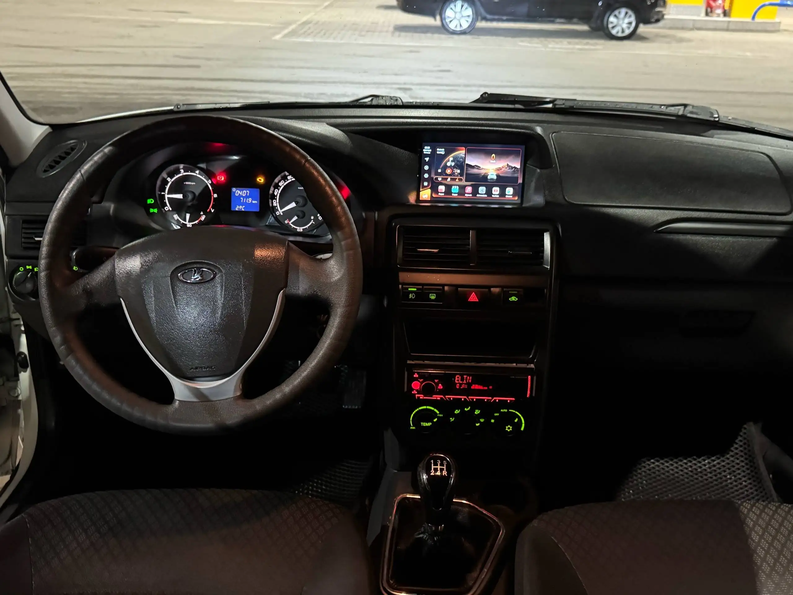 Продам Lada 2170 Priora в хорошем состоянии - Легковые автомобили (Авто) в Саратов