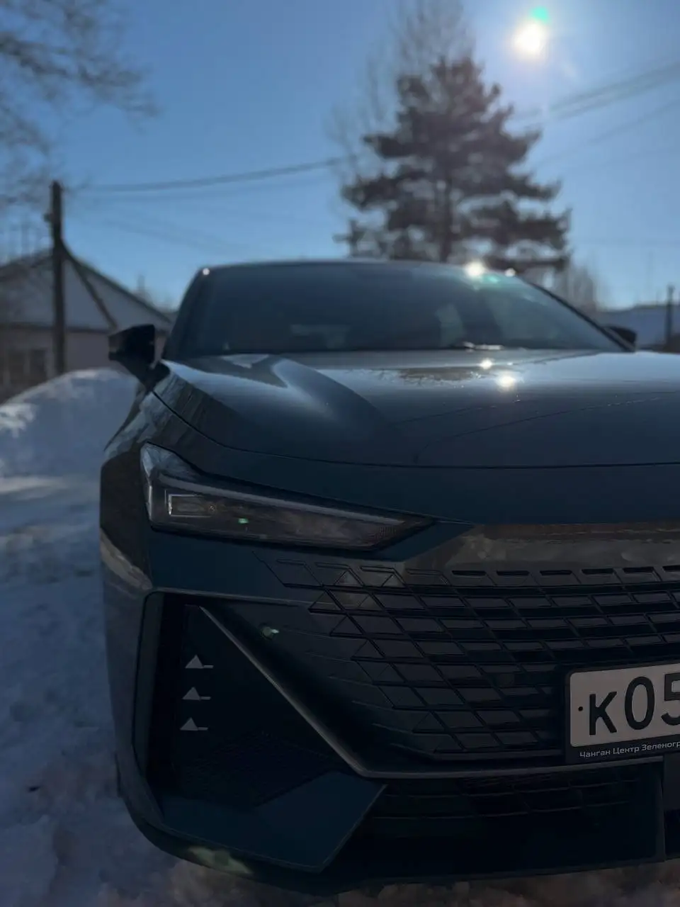 Changan UNI-V 1.5 AMT 2023 года в идеальном состоянии - Авто в Саратов