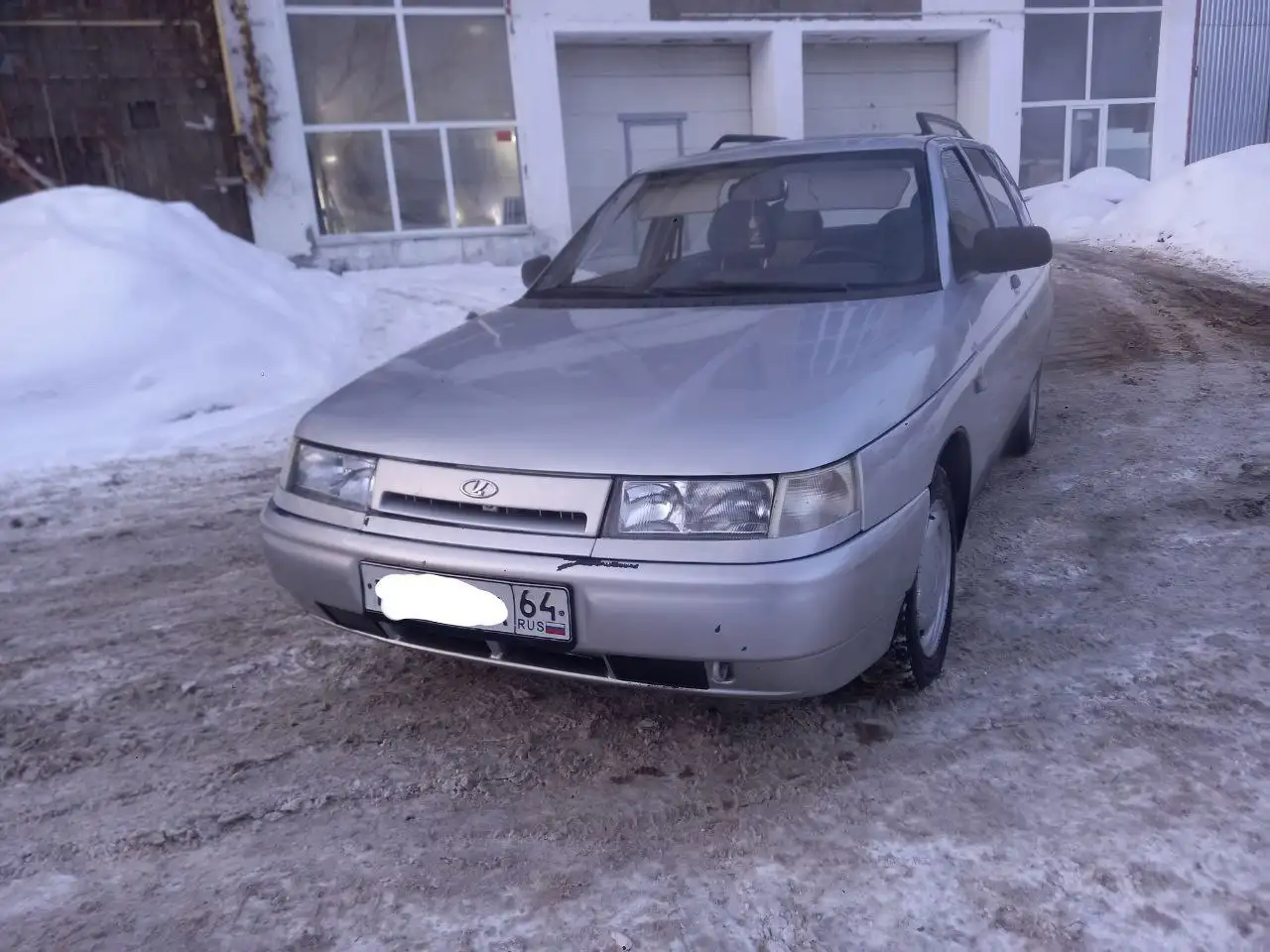 Продам автомобиль на ходу с двумя комплектами колес - Авто в Саратов