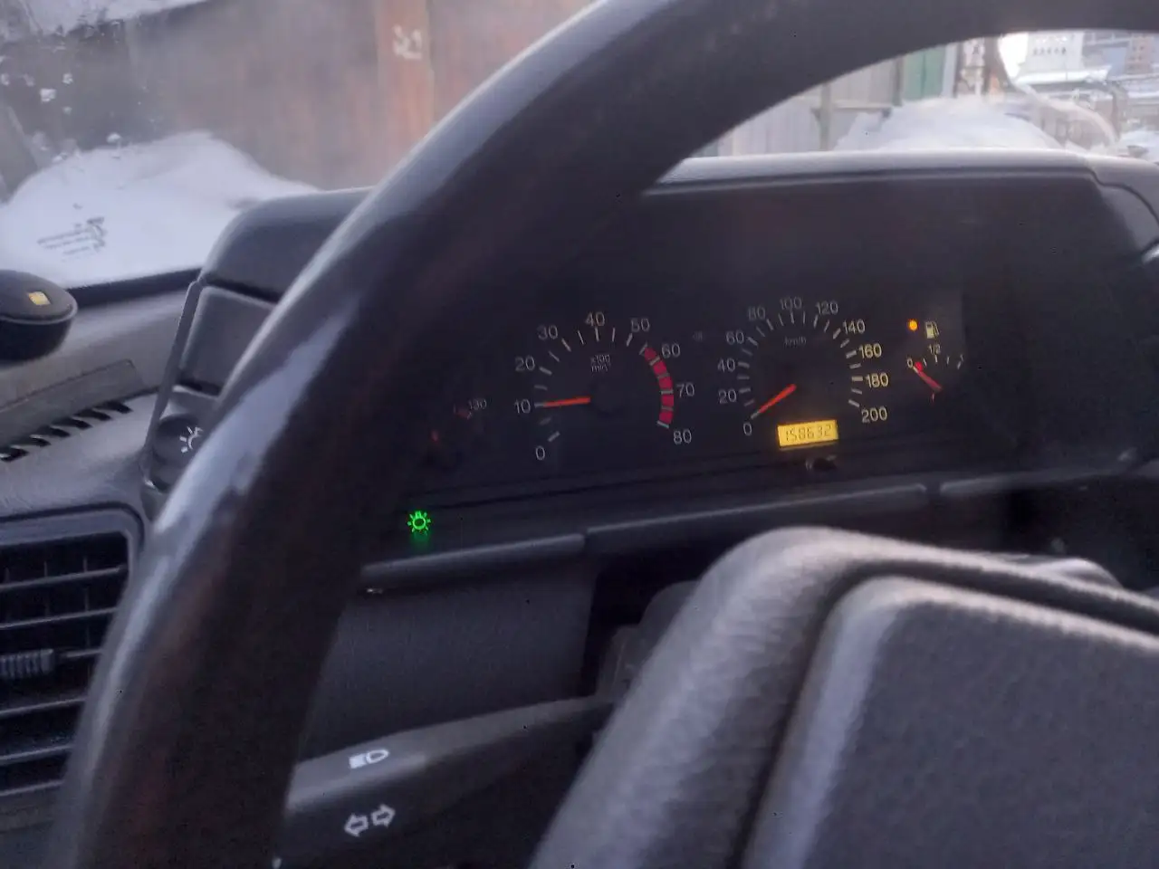 Продам автомобиль на ходу с двумя комплектами колес - Авто в Саратов